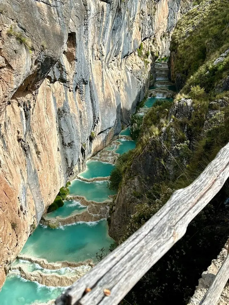 Aguas Turquesas de Millpu